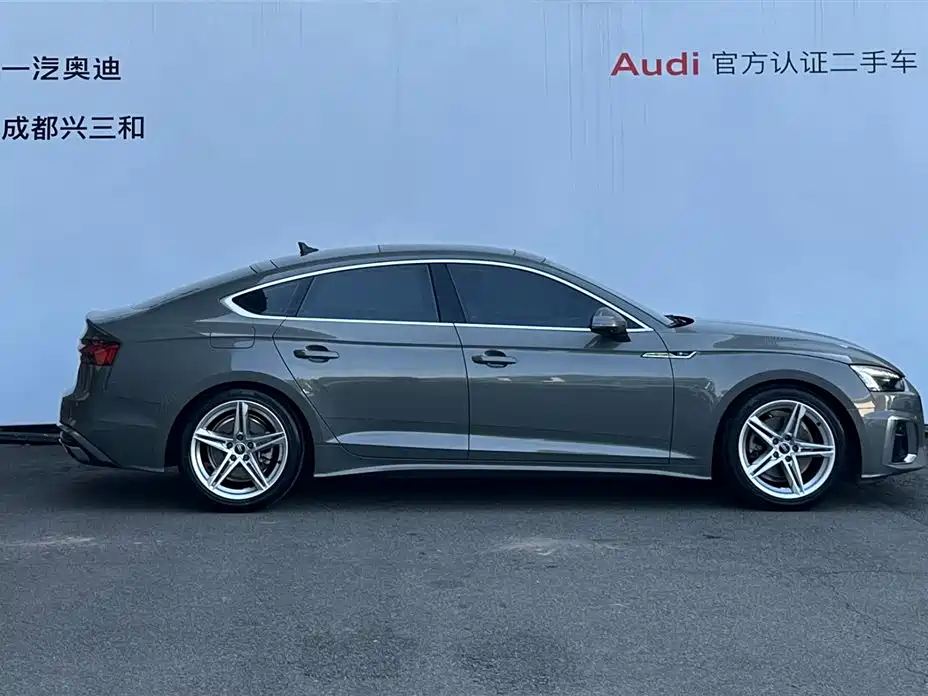 Audi A5 (Import) 2023 Sportback 40 TFSI Fashion Dynamic фото 3