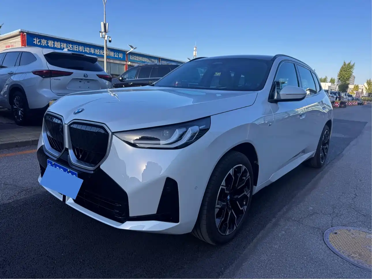 BMW X3 2026 2026 xDrive30L Leading Trim M Sport Shadowline Package