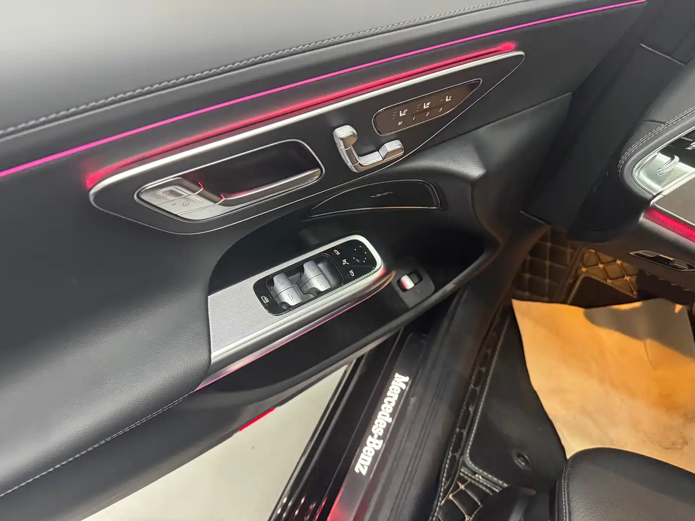 Mercedes-Benz E-Class 2024 E 300 L Fashion Sport фото 17