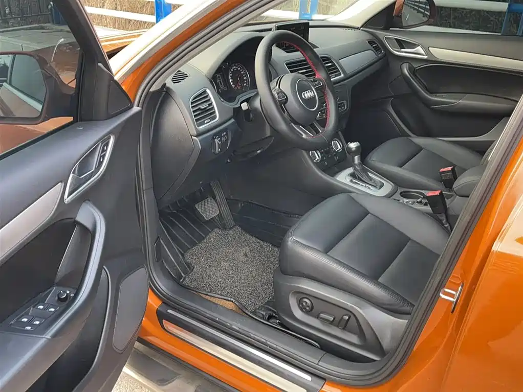 Audi Q3 2015 35 TFSI Millionth Anniversary Intelligent Leader фото 12