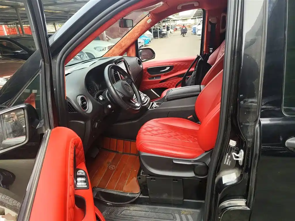 Mercedes-Benz Vito 2020 2.0T Business Edition (7-seater) фото 16