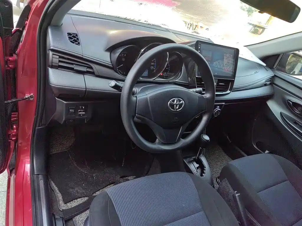 Toyota YARiS L Zhi Xuan 2016 Facelift 1.5E CVT Charming Edition фото 10