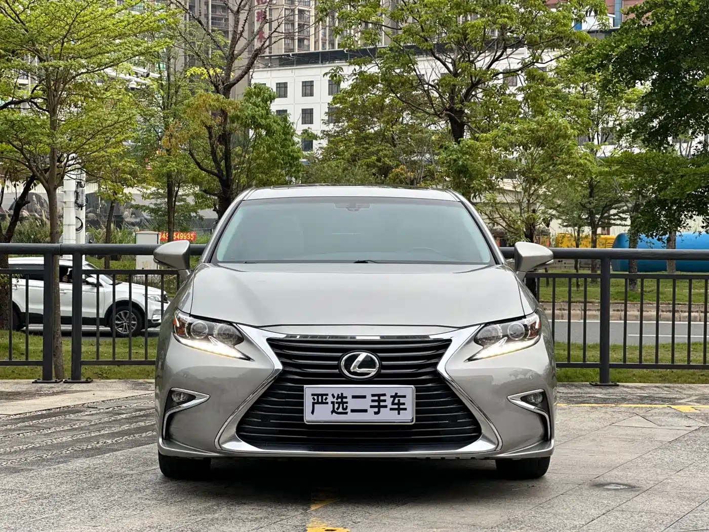 Lexus ES 2015 200 Elite Edition фото 2