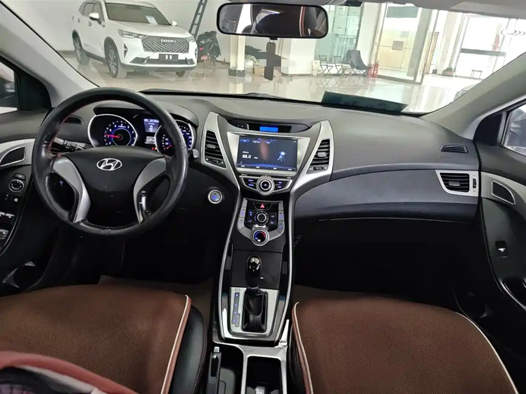 Hyundai Langdong 2015 1.6L Auto Premium фото 10