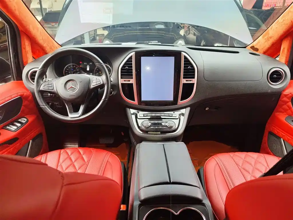 Mercedes-Benz Vito 2020 2.0T Business Edition (7-seater) фото 10