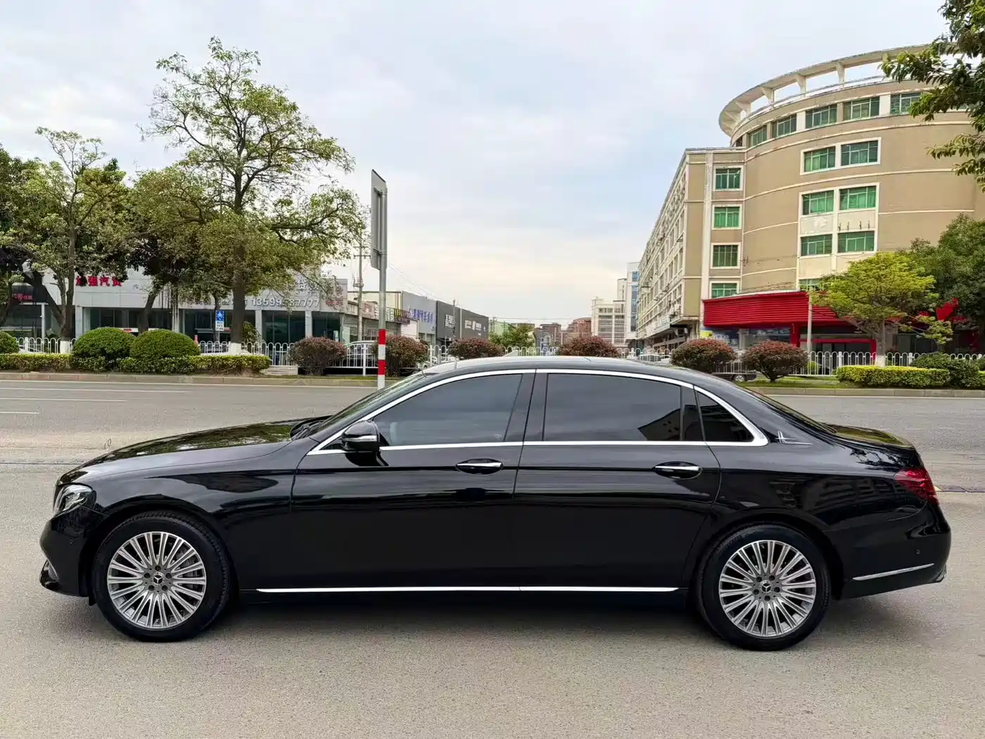 Mercedes-Benz E-Class 2020 Facelift E 300 L Exclusive фото 3