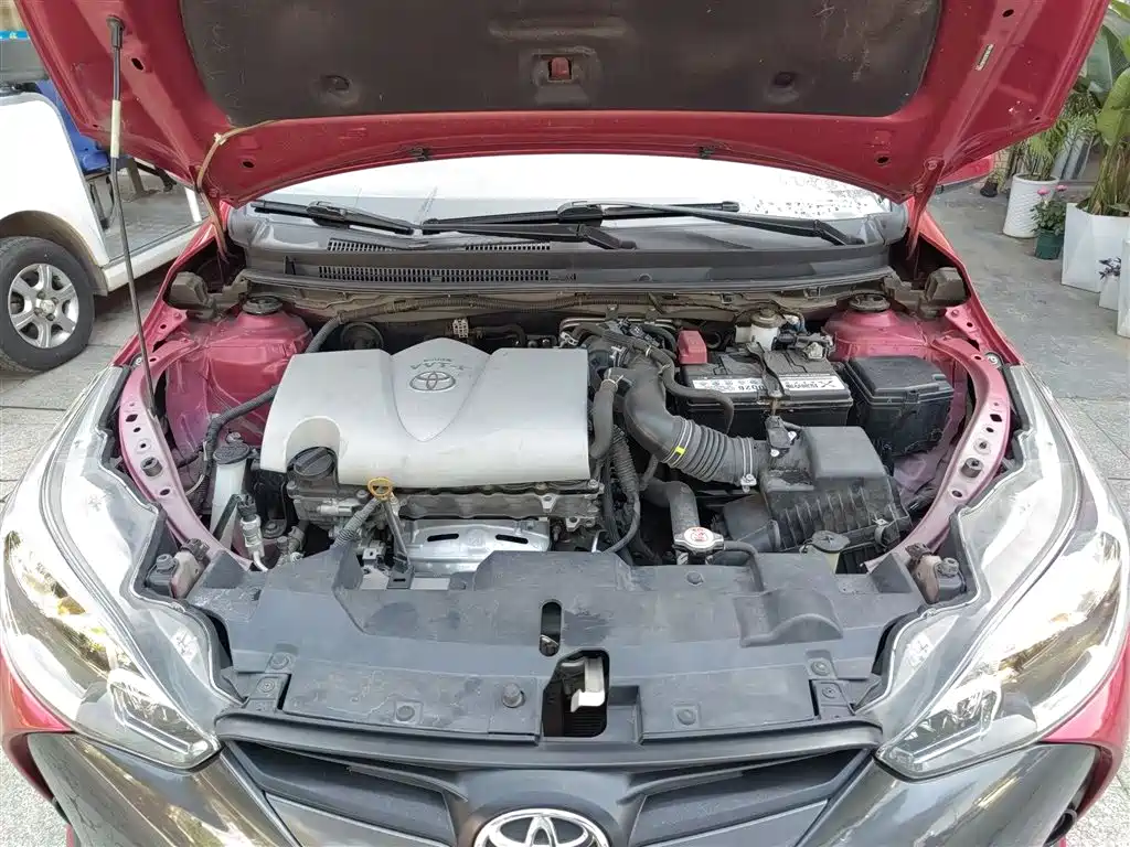 Toyota YARiS L Zhi Xuan 2016 Facelift 1.5E CVT Charming Edition фото 20
