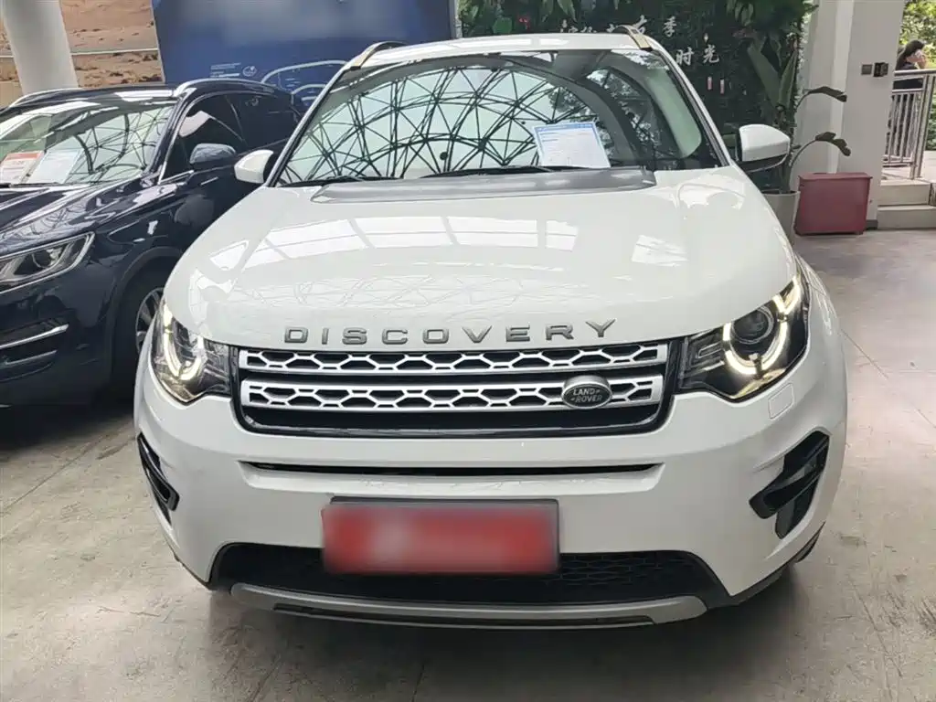 Land Rover Discovery Sport 2016 2.0T HSE фото 3