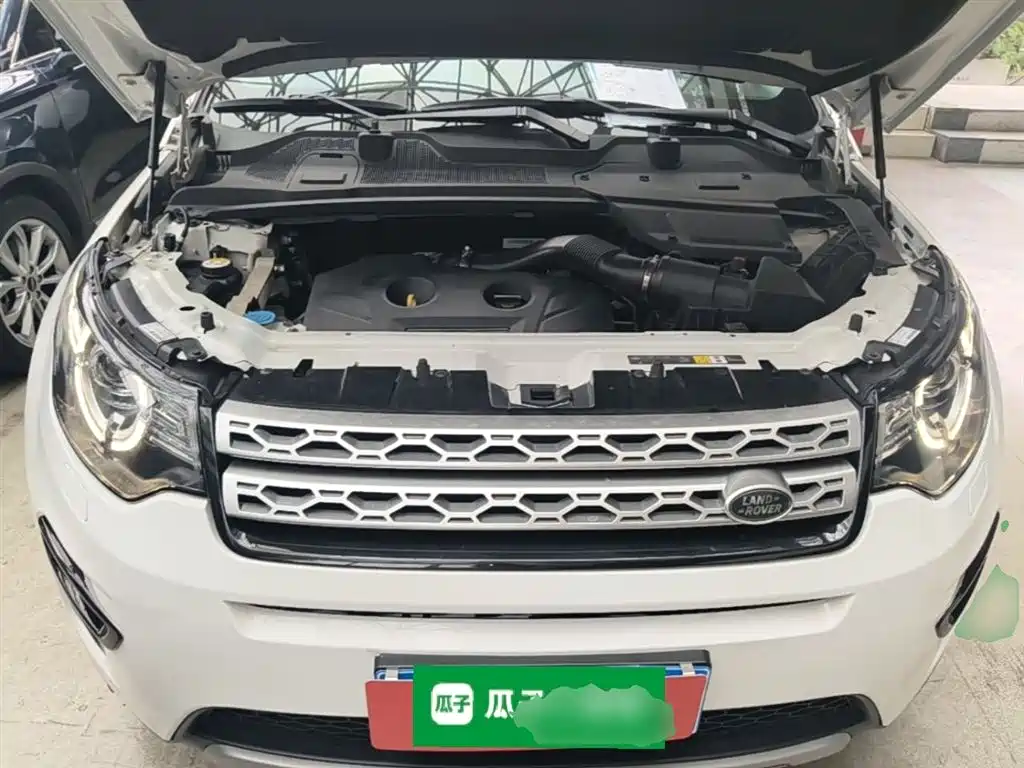 Land Rover Discovery Sport 2016 2.0T HSE фото 20