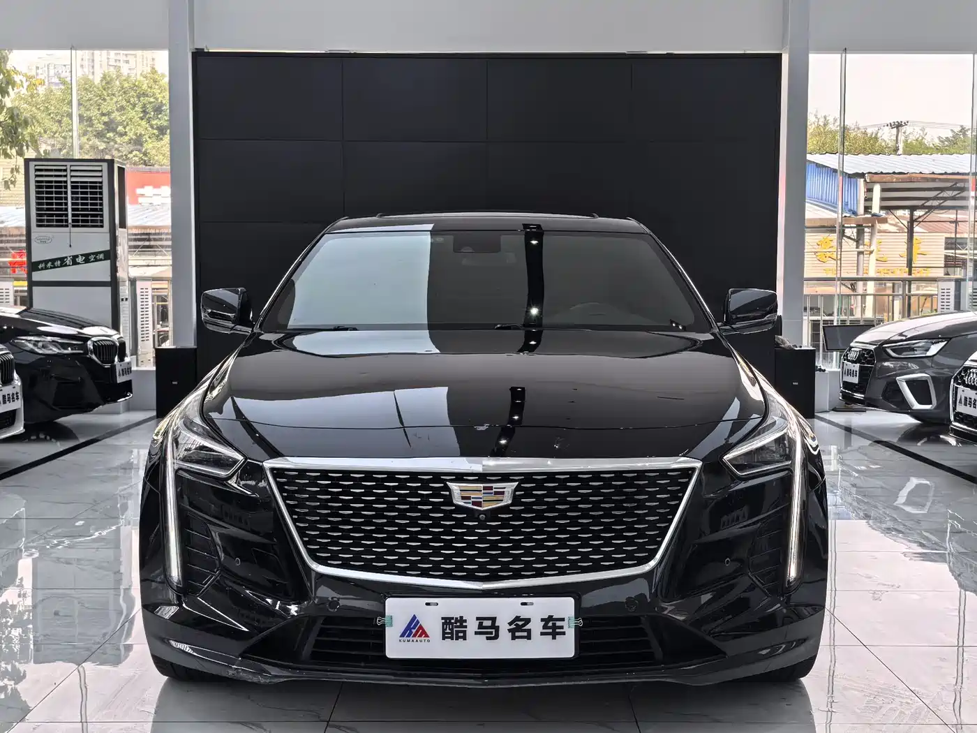CADILLAC CT6