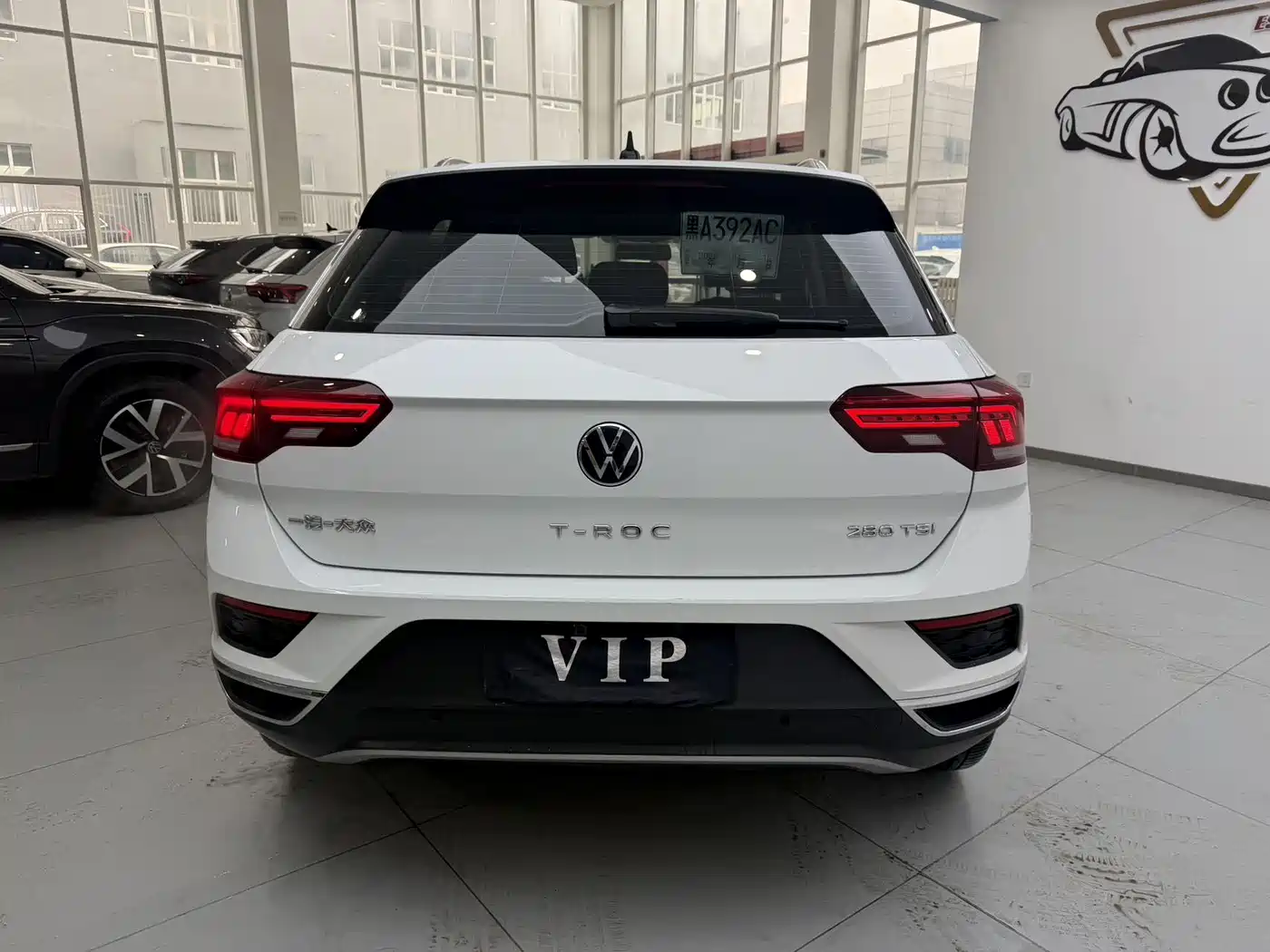 Volkswagen T-ROC 2021 Facelift 280TSI DSG 2WD Elite Smart Connect Edition фото 5