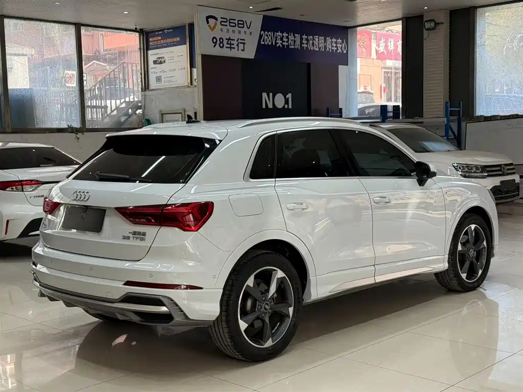Audi Q3 2023 35 TFSI Fashion Dynamic (1.4T) фото 4