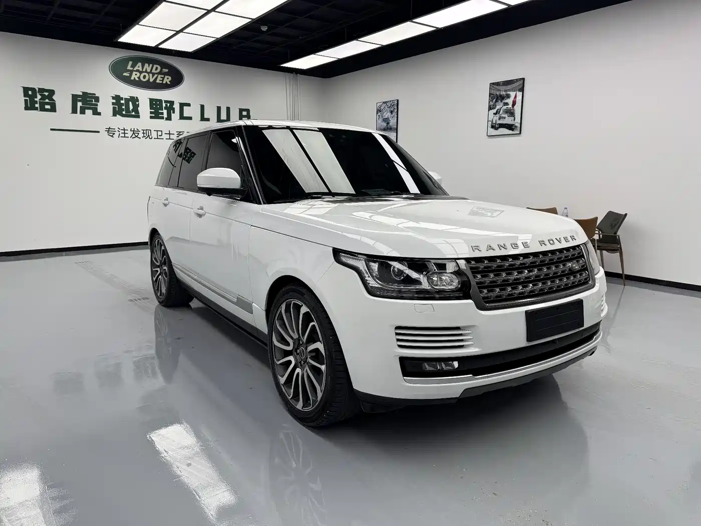 Land Rover Range Rover фото 3