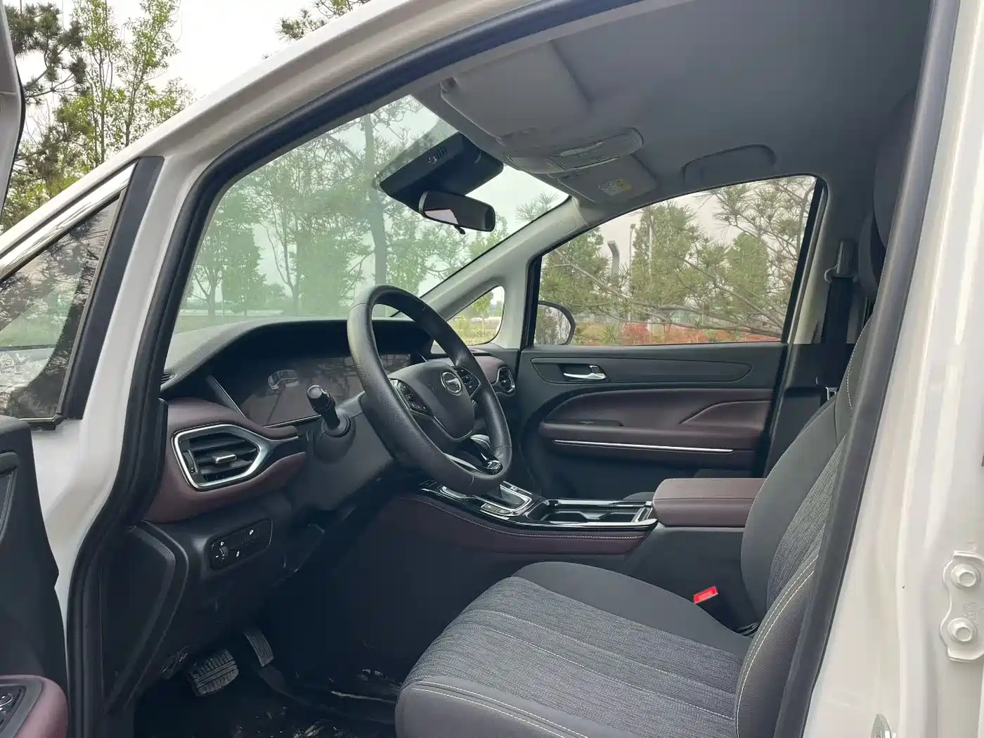 GAC Trumpchi Trumpchi M6 2023 PRO 270T DCT Luxury Edition фото 4