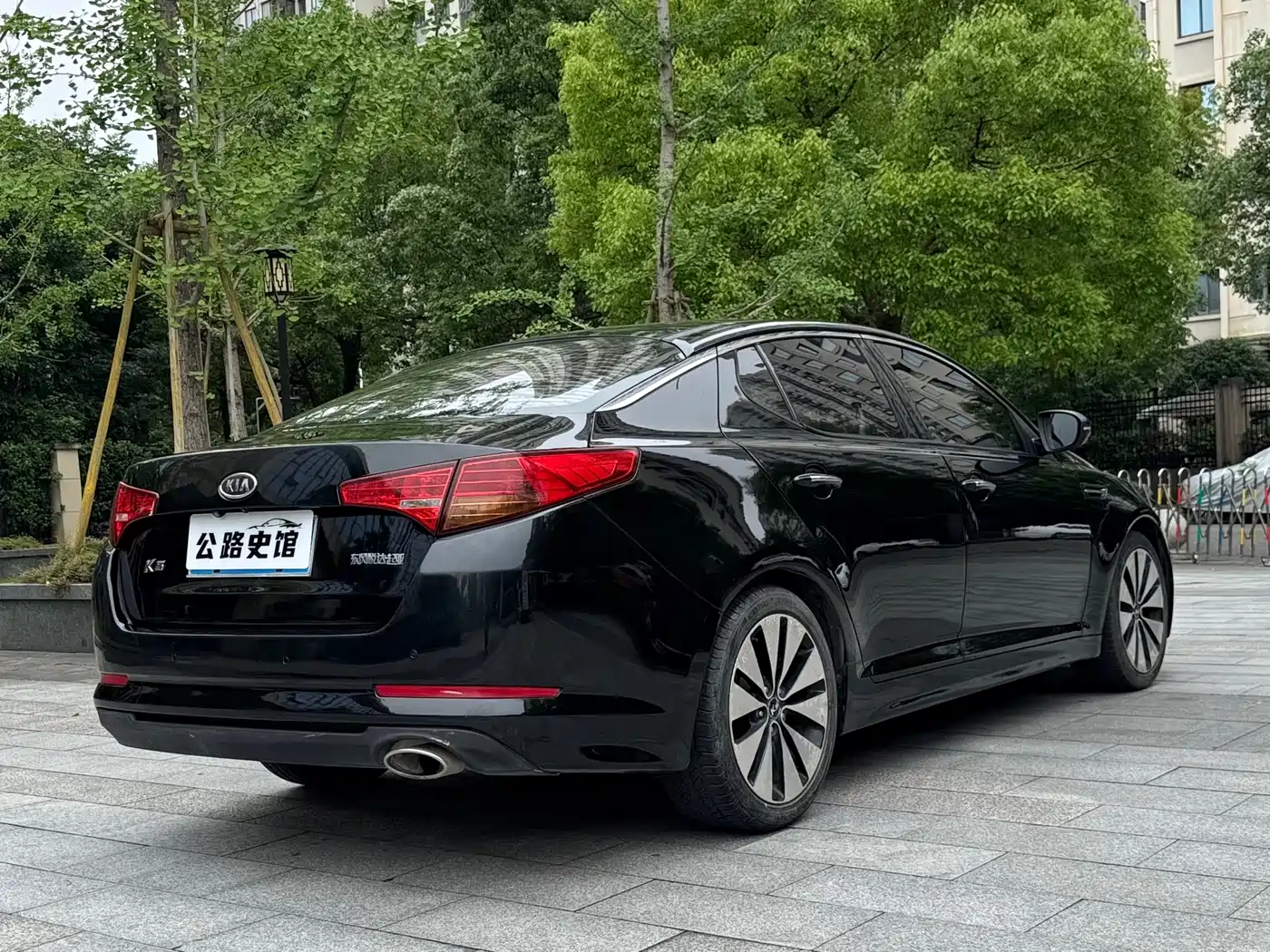 Kia K5 2011 2.0L Automatic DLX фото 6