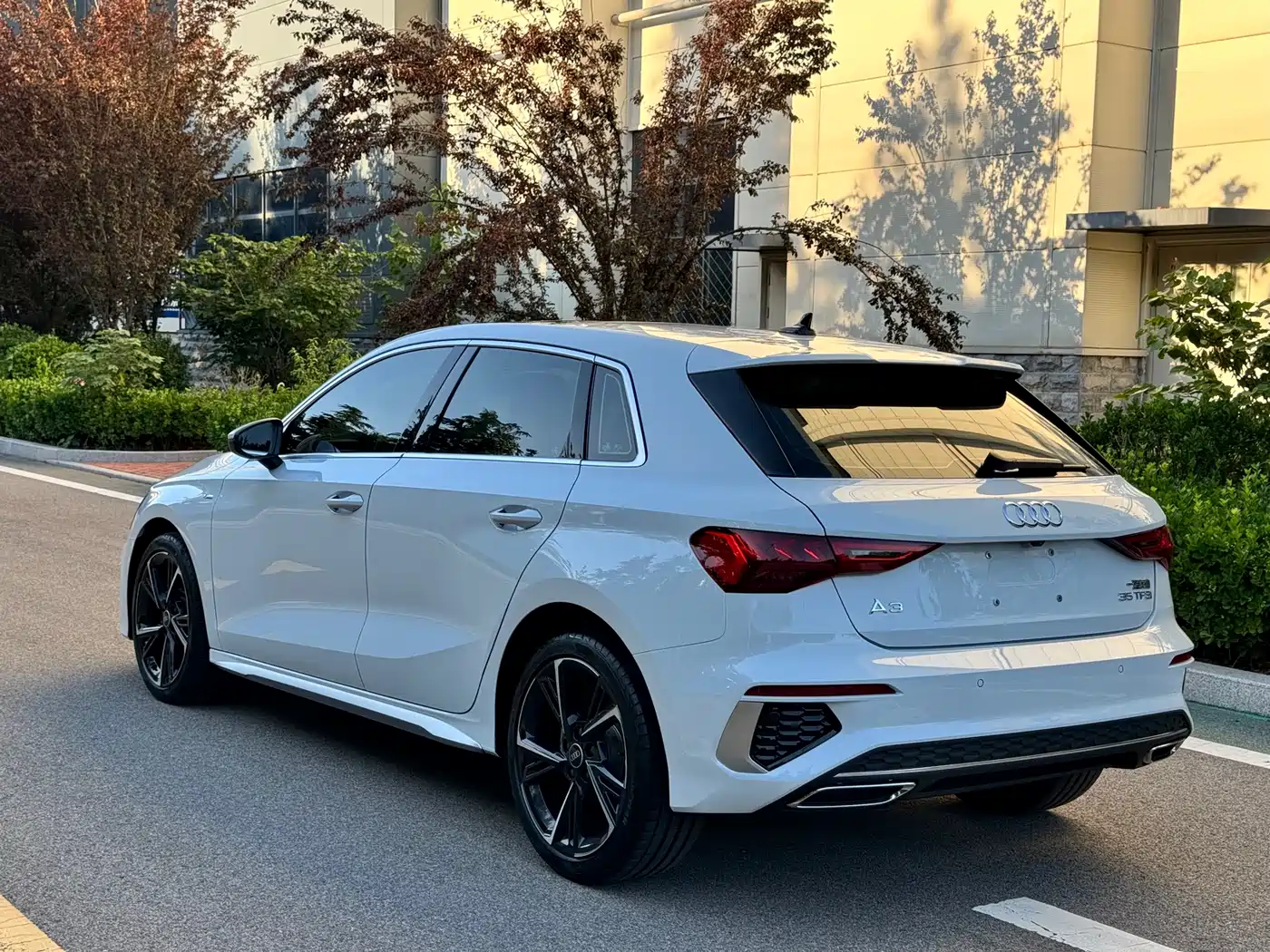 Audi A3 2023 Sportback 35 TFSI Fashion Sport фото 4