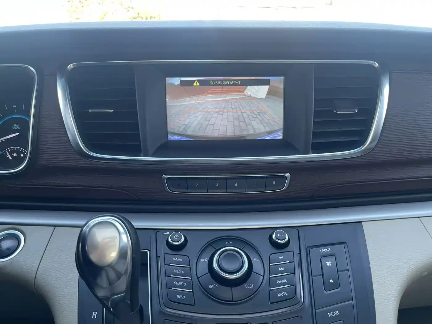 Buick GL8 2014 3.0L GT Luxury Business Elegance фото 26