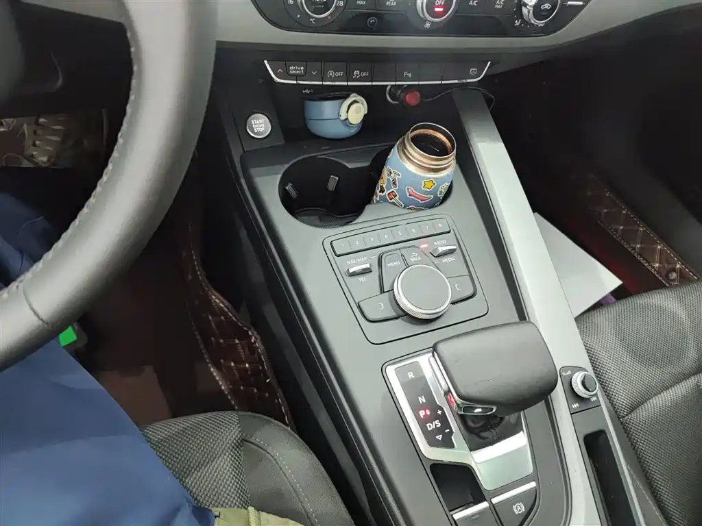 Audi A4L 2019 40 TFSI Progressive (China VI) фото 14
