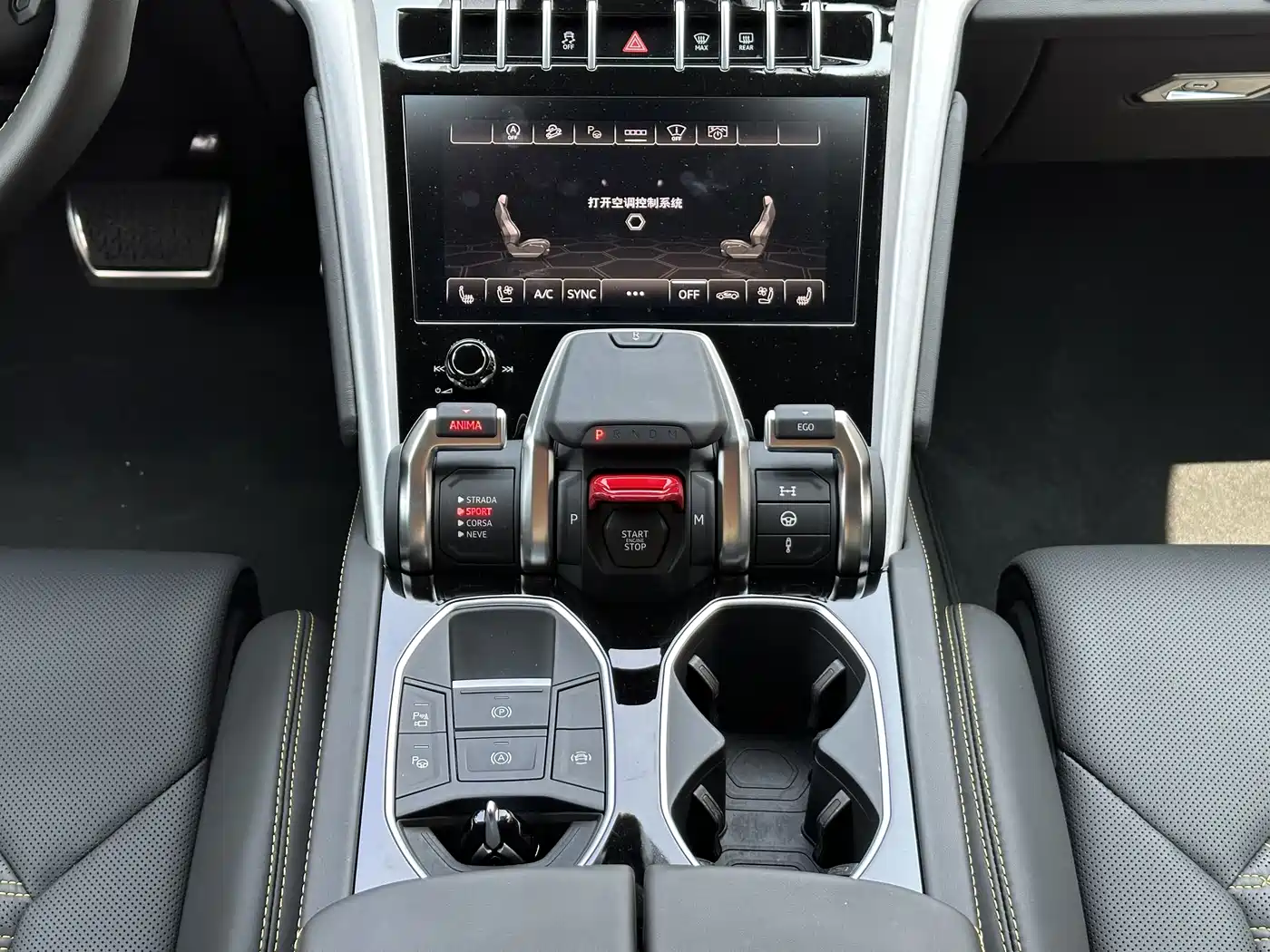 Lamborghini Urus 2021 4.0T V8 фото 25