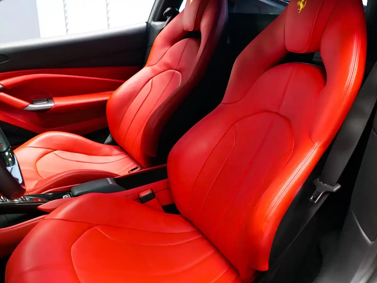 Ferrari F8 2023 2019 Tributo 3.9T V8