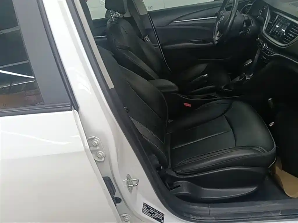 Buick Excelle 2019 18T Auto Connected Elite China VI фото 25