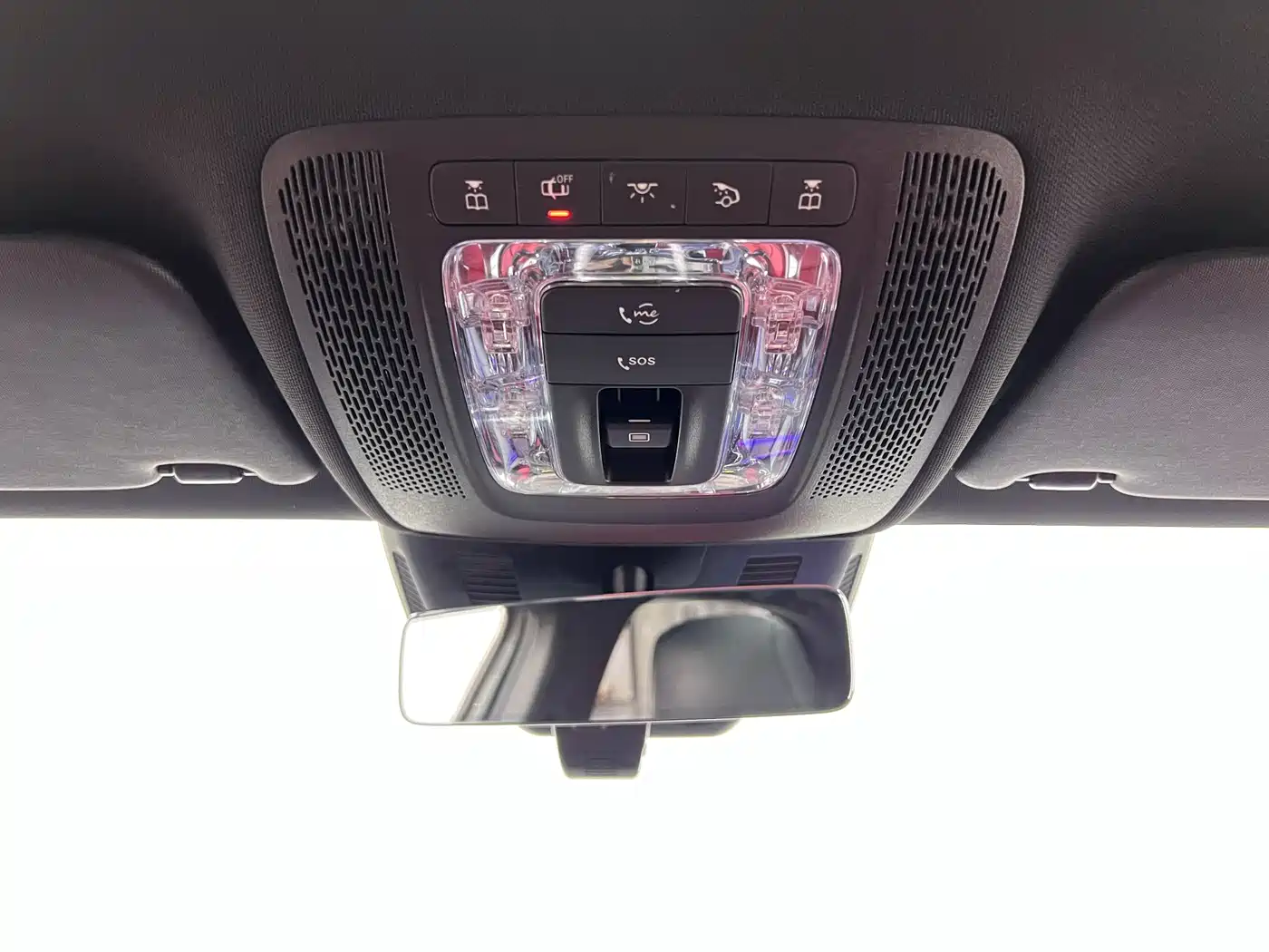 Mercedes-Benz A-Class AMG (Import) 2020 AMG A 35 4MATIC фото 27
