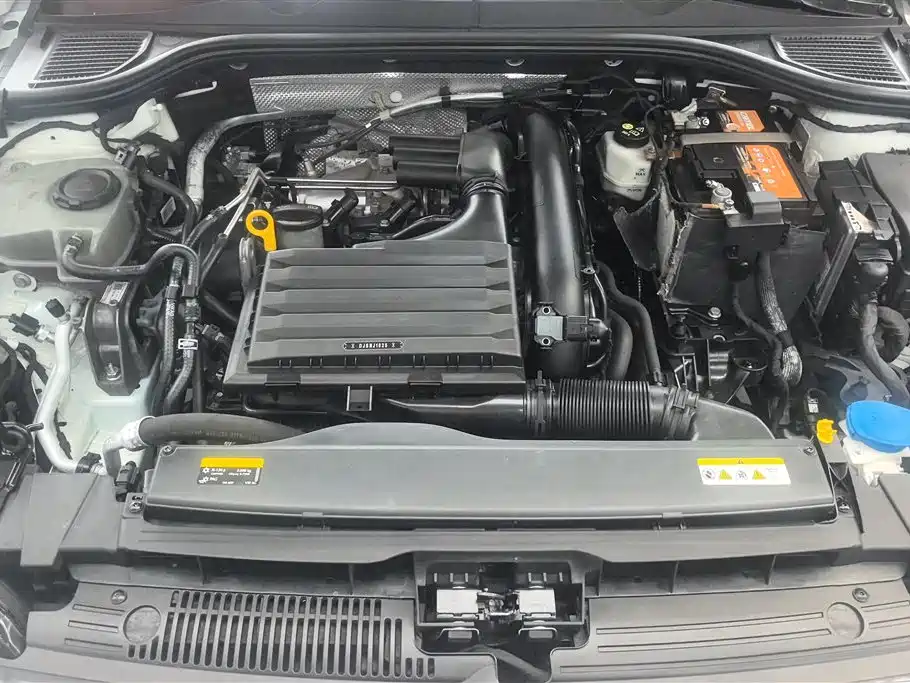 Volkswagen Golf 2021 280TSI DSG R-Line фото 10