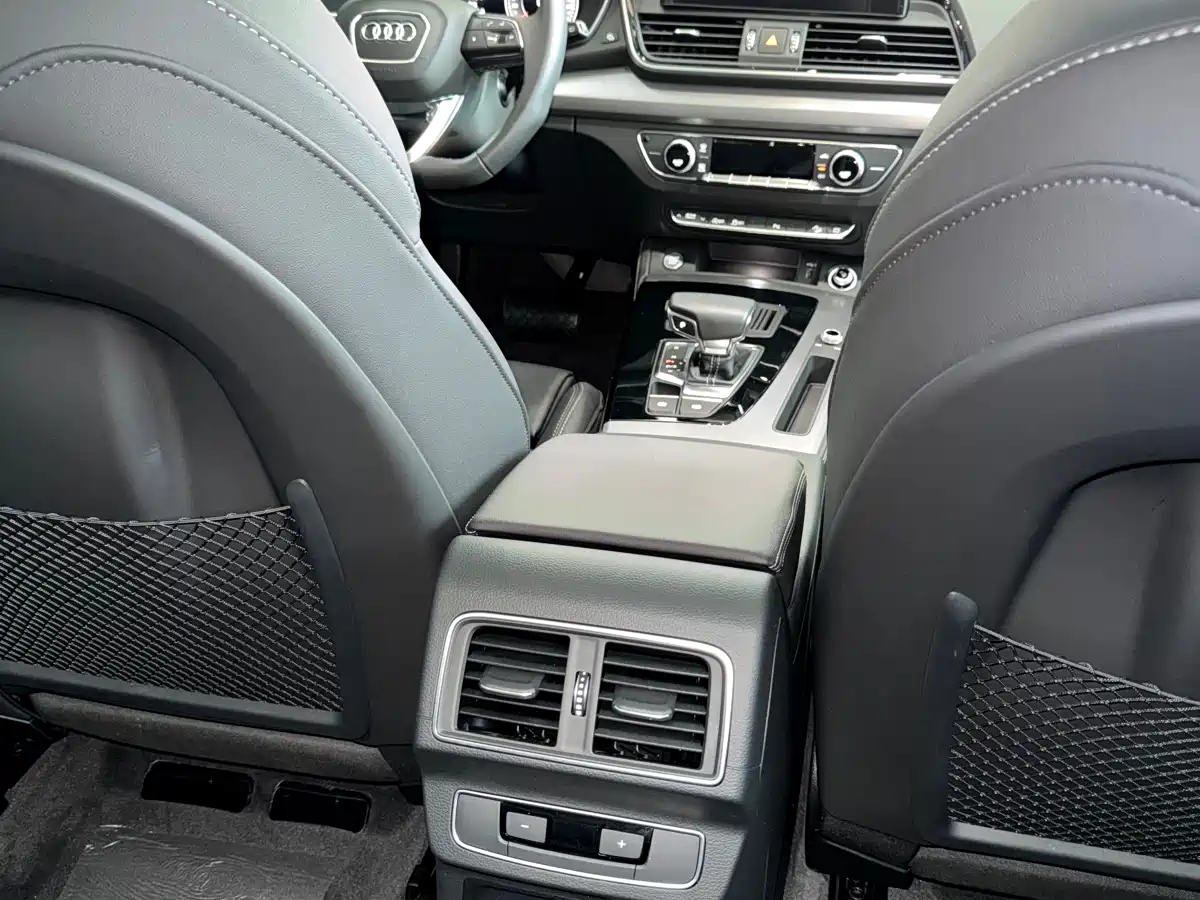 Audi Q5L 2022 40T Fashion Dynamic фото 22