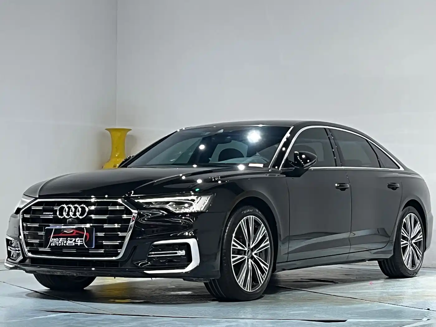 Audi A6L 2024 55 TFSI quattro Exclusive Dynamic фото 2