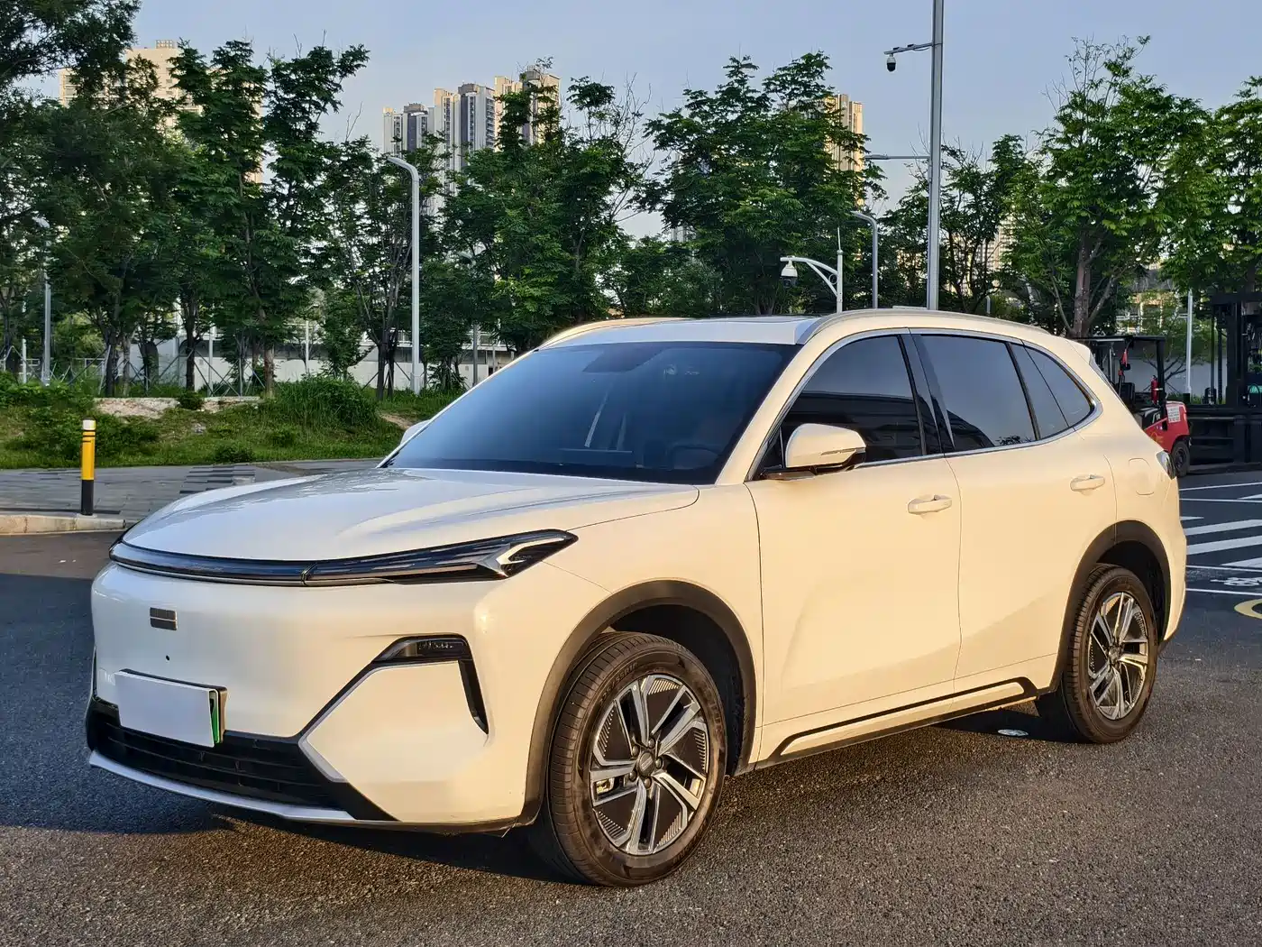 Geely Galaxy Galaxy Starship 7 EM-i 2025 2025 Model 120km Voyage+ Edition