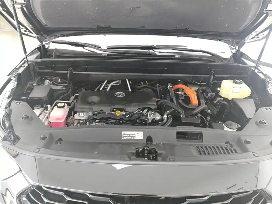 Toyota Crown Kluger 2022 2.5L HEV 4WD Flagship Edition фото 10