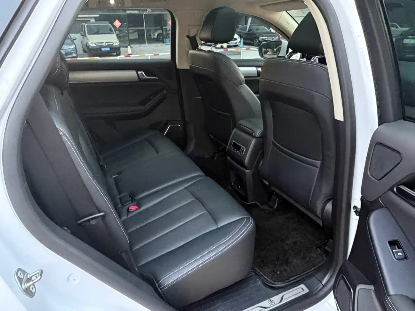 BYD Tang 2019 2.0T Automatic Smart Connect Noble 7-seater China VI фото 7