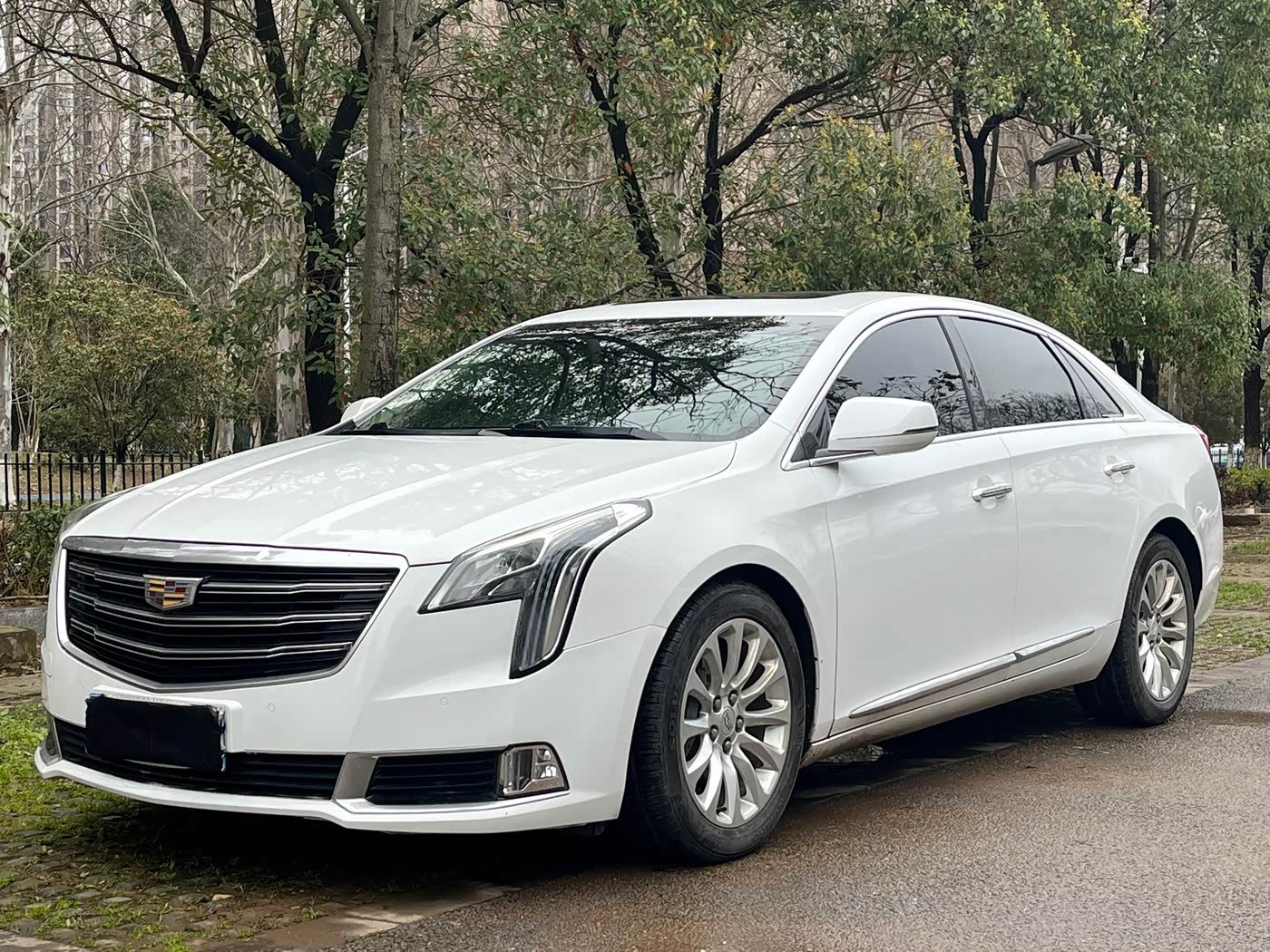 Cadillac XTS