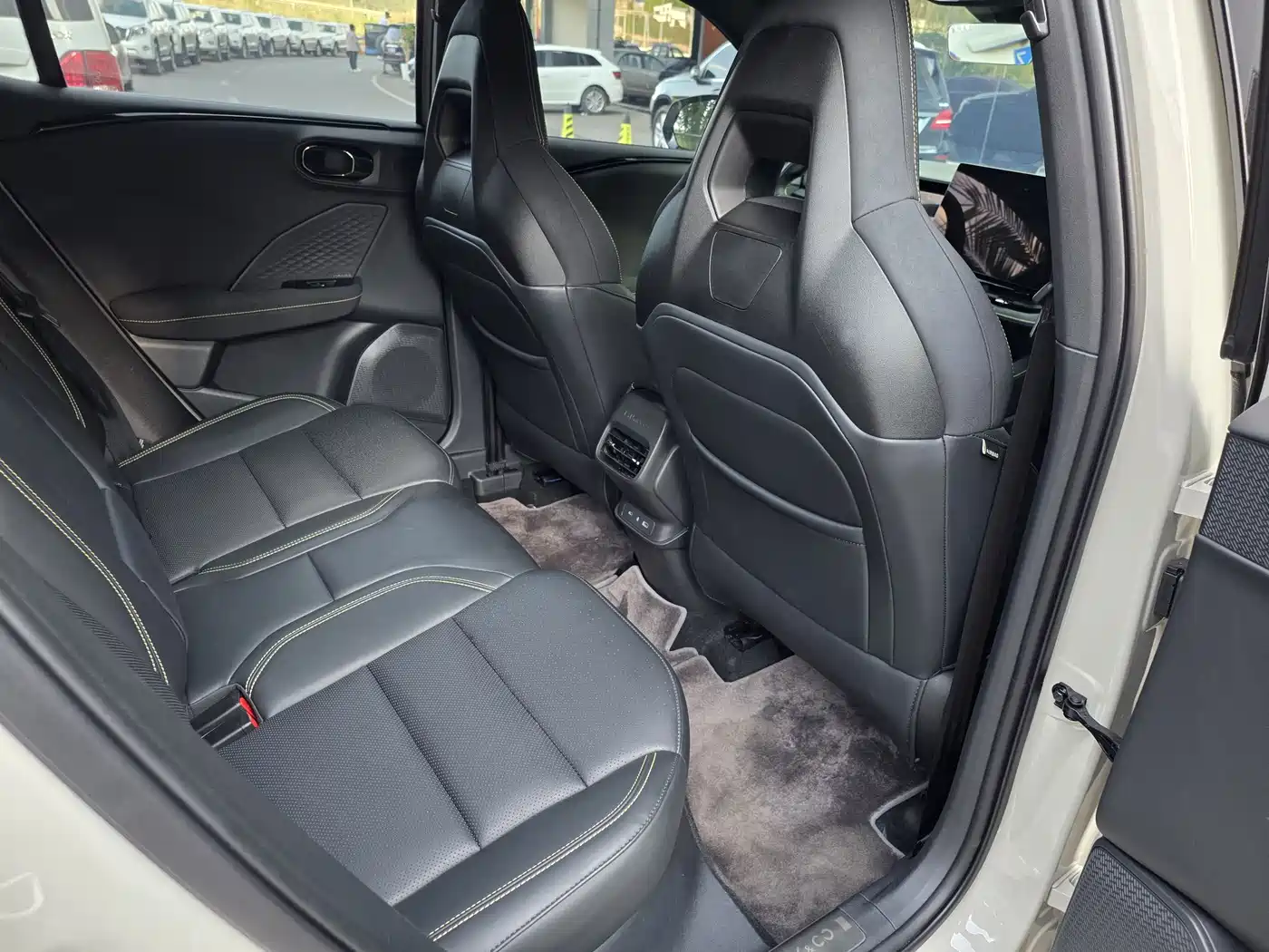 Lynk & Co 06 2025 Renew 1.5T Halo фото 23