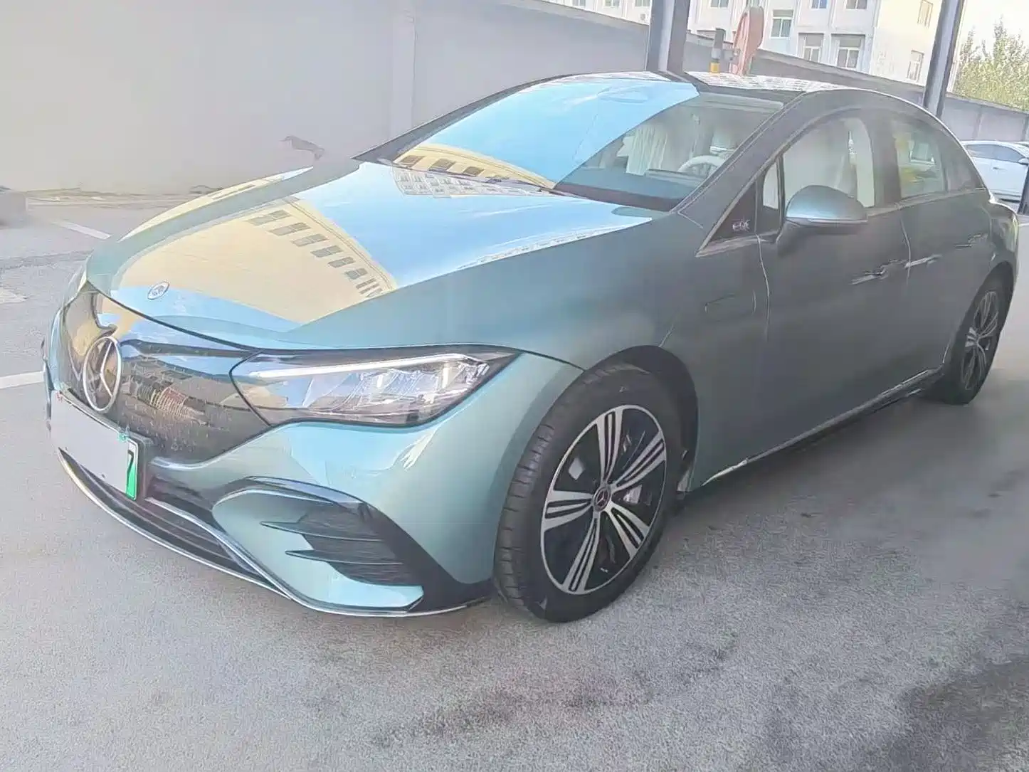 Фото 2 - Mercedes-Benz EQE