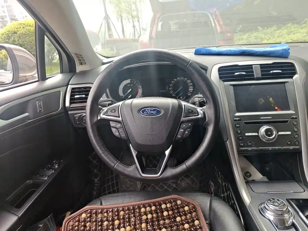 Photo 3 - Ford Mondeo