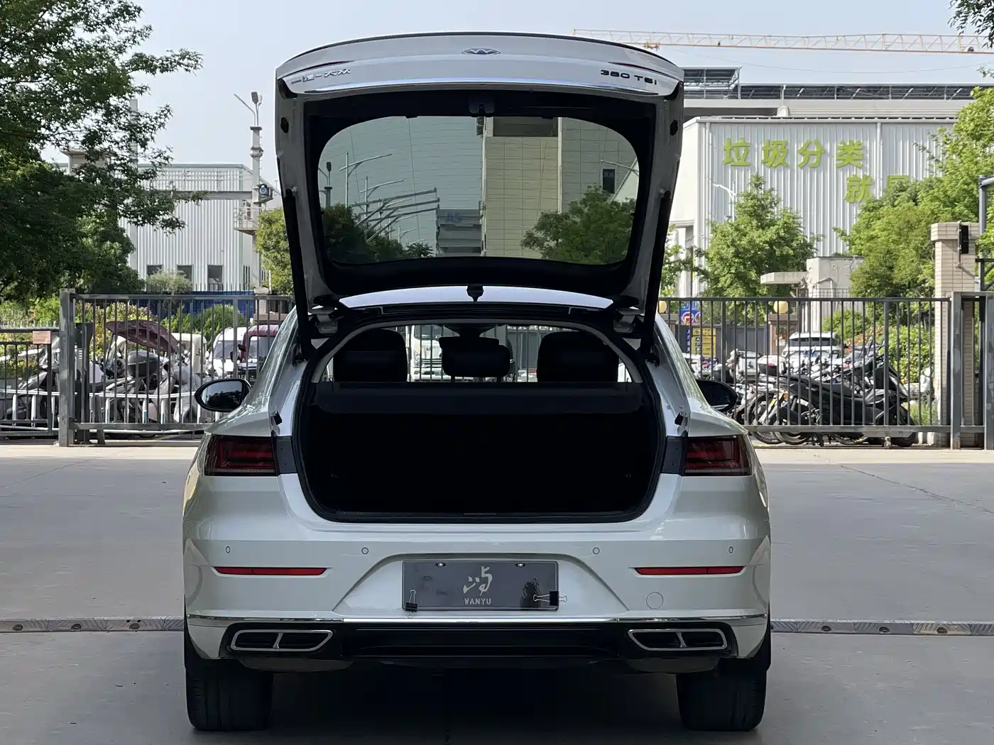 Volkswagen FAW-Volkswagen CC 2021 380TSI Eye-catching Edition фото 12