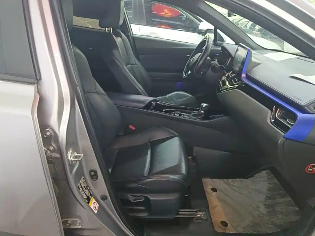 Toyota IZOA 2019 2018 2.0L Yichi Edition China V