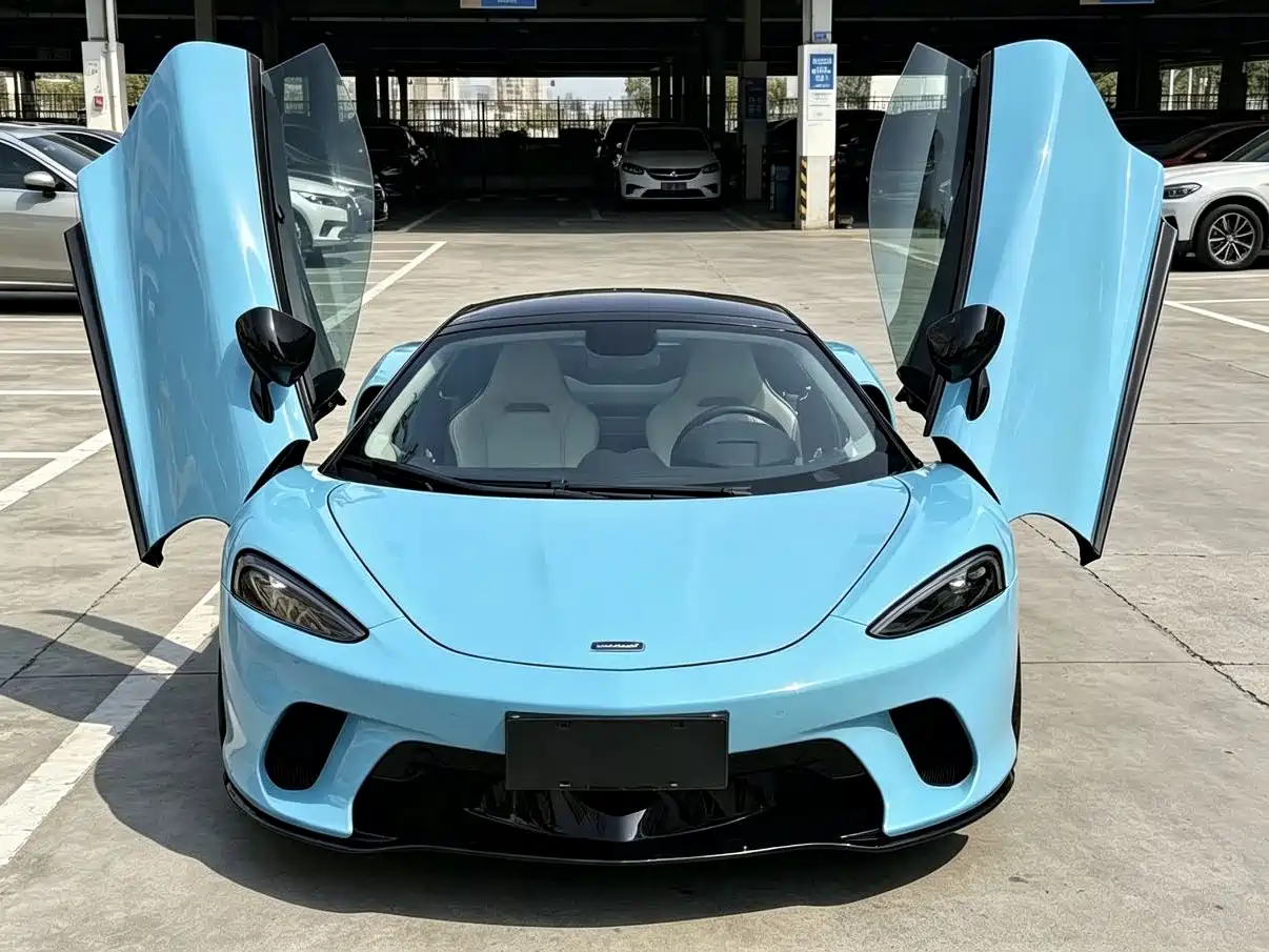 McLaren GT 2023 2023 4.0T Standard Model
