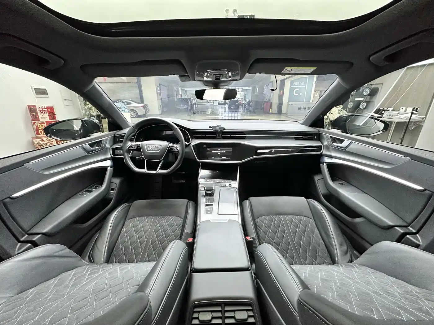 Audi A7L 2022 45 TFSI quattro S-line Wind Rider фото 10