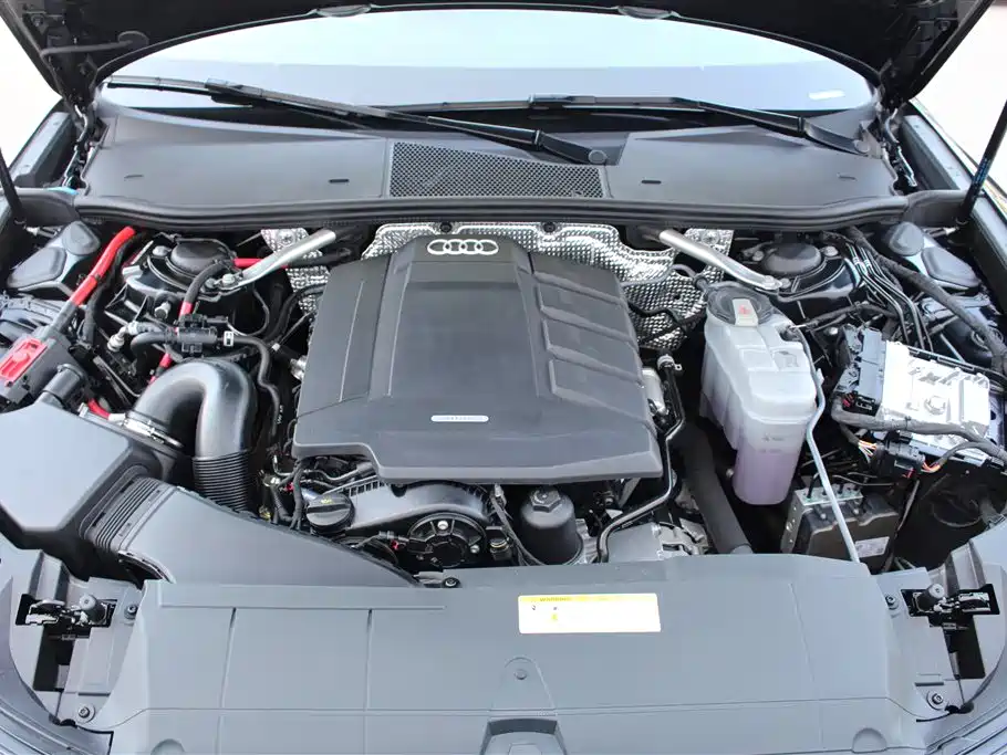 Audi A6L 2021 45 TFSI Exclusive Sport фото 9