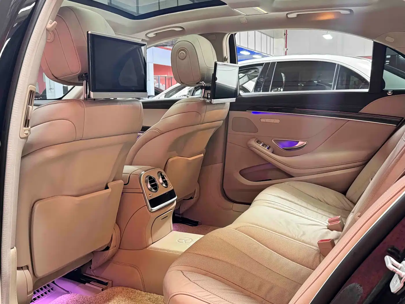 Mercedes-Benz S-Class 2014 S 320 L Business фото 6