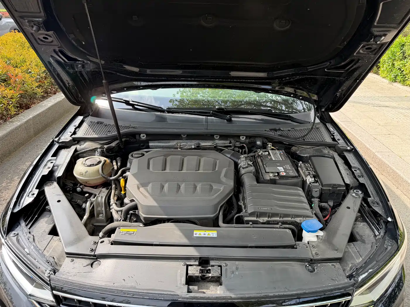 Volkswagen Magotan 2023 2 Million Units Anniversary Edition 330TSI DSG Leading Type фото 14