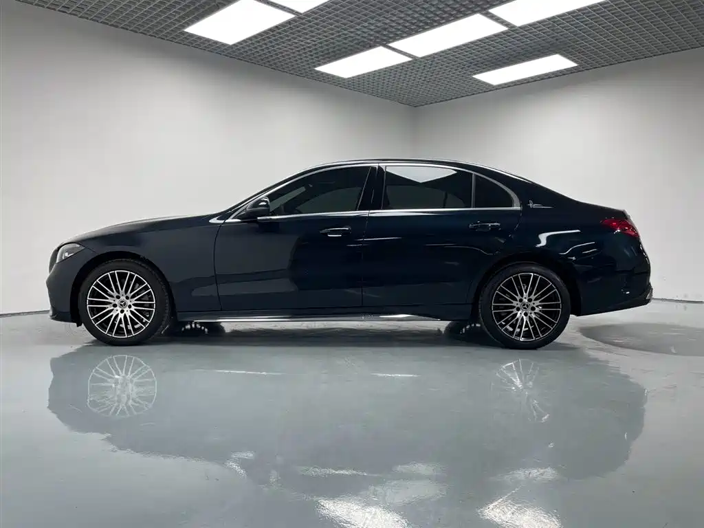 Mercedes-Benz C-Class 2024 Facelift III C 260 L Sport фото 7