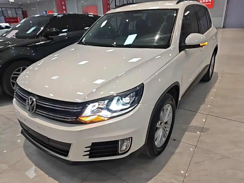 Volkswagen Tiguan 2015 1.8TSI Automatic 4WD Comfortline фото 2