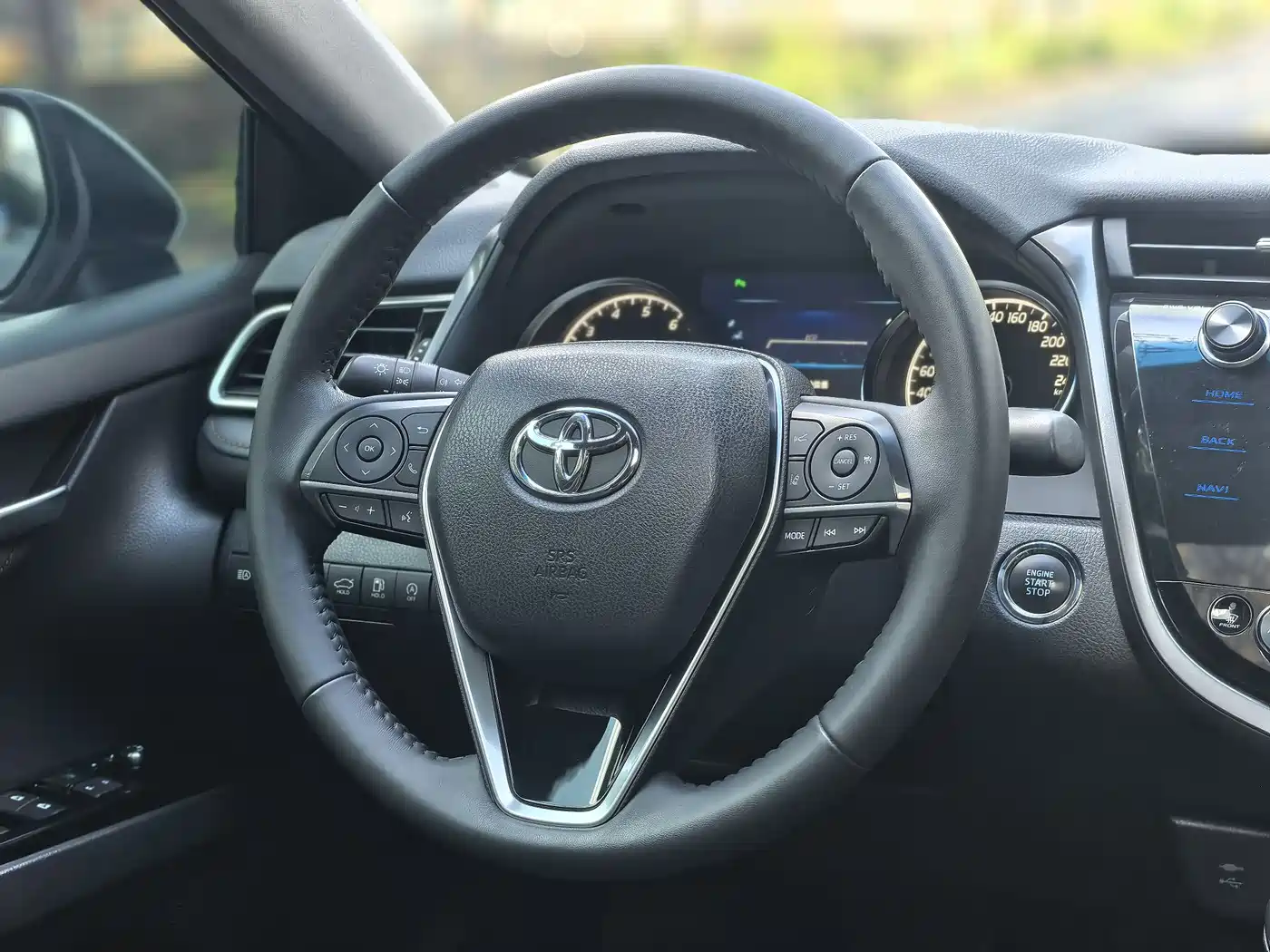 Toyota Camry 2019 Facelift 2.0G Luxury Edition фото 12