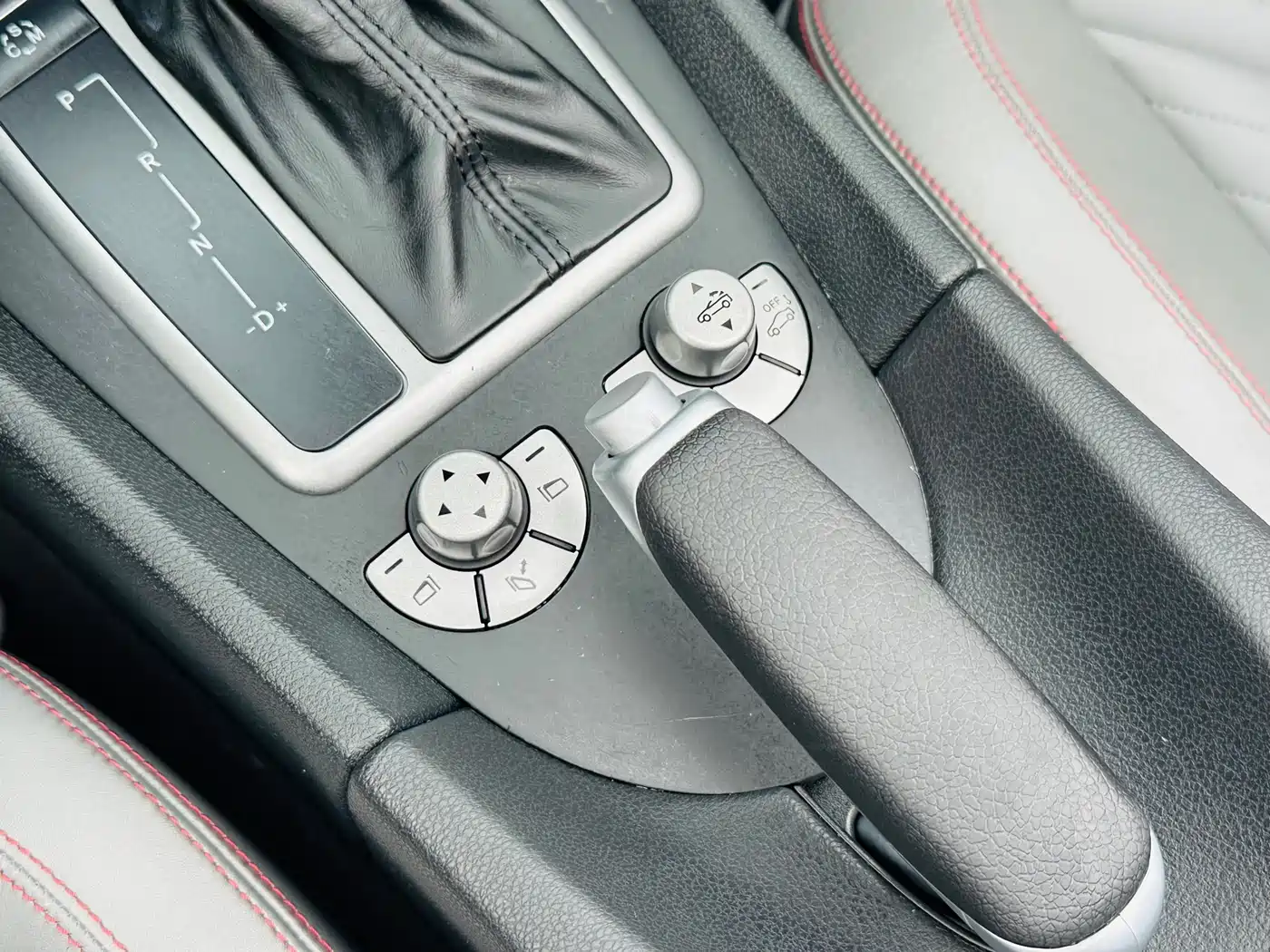 Mercedes-Benz SLK-Class 2010 Model SLK 200K фото 14