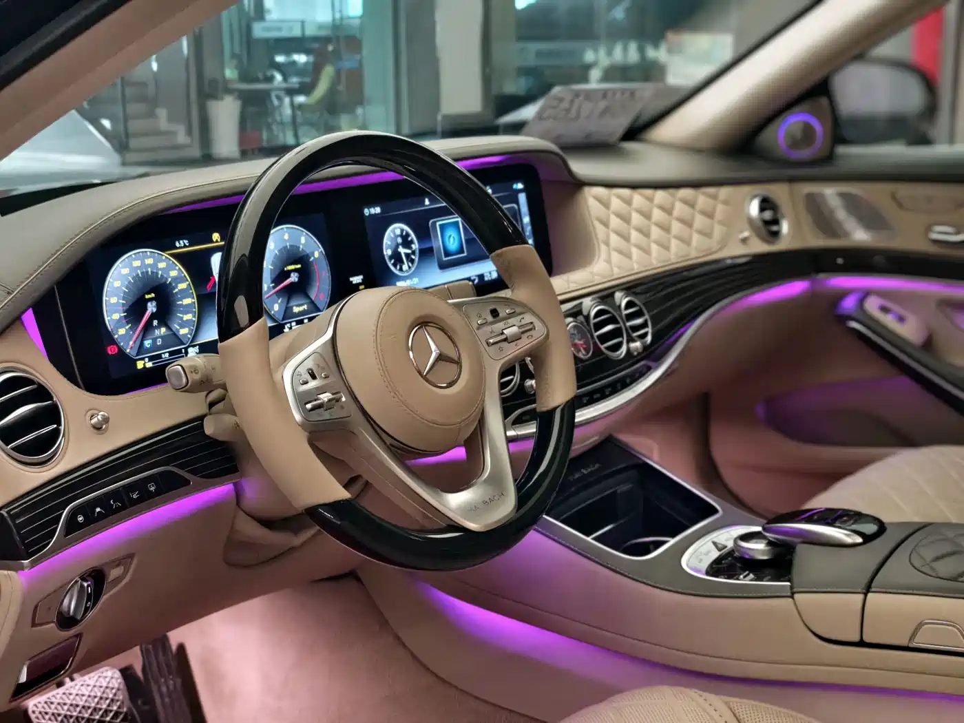 Mercedes-Benz Maybach S-Class 2018 Model S 680 фото 46