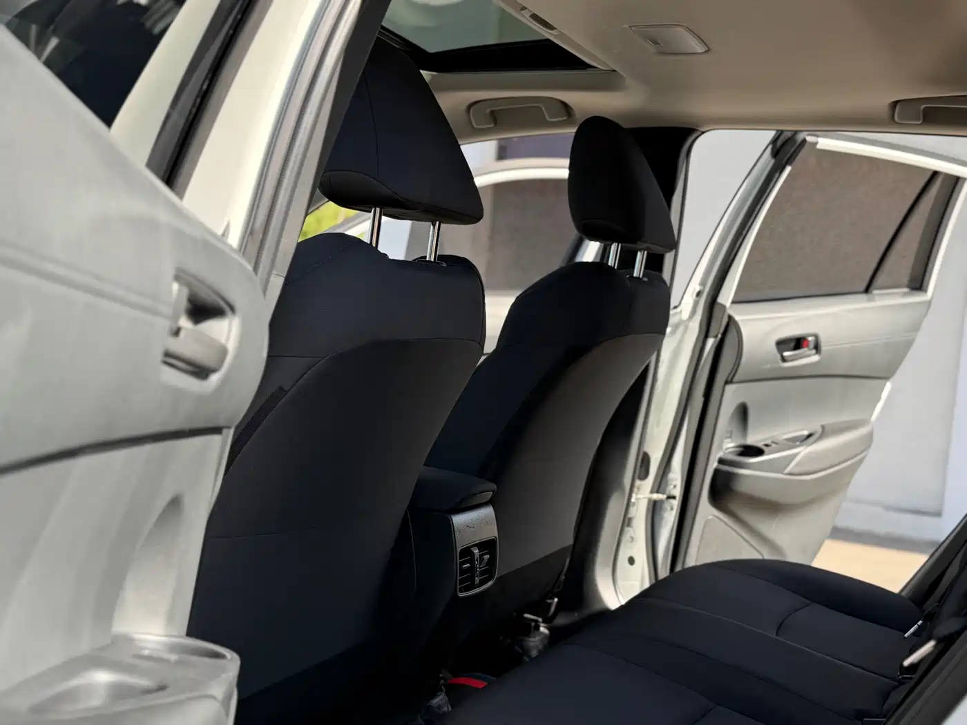 Toyota Corolla Cross 2023 2.0L Elite Edition фото 6