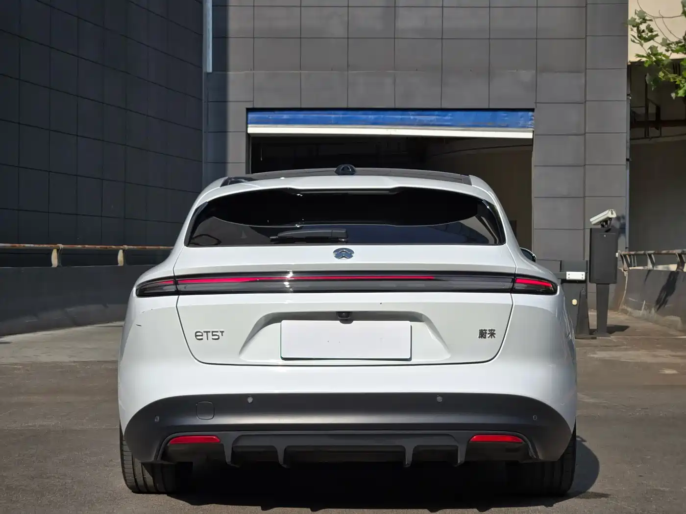  NIO NIO ET5T 2024 75kWh Touring 8